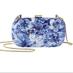 Lilly Pulitzer Coastal Blue Floral Clutch Purse